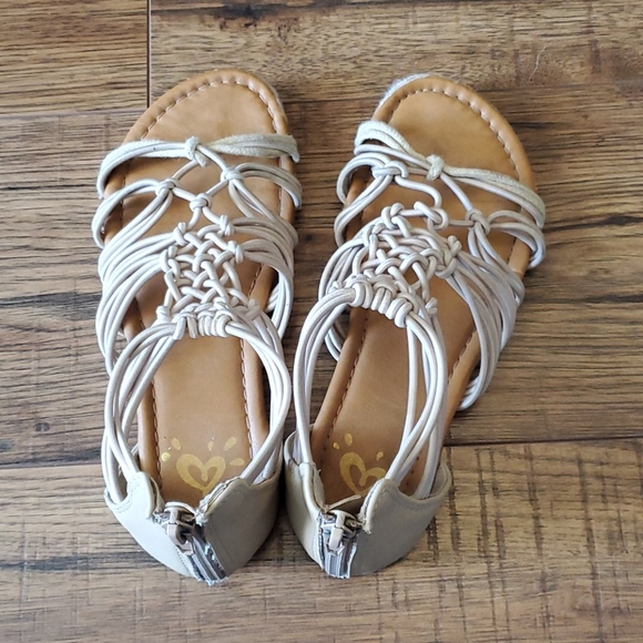 white Justice sandals - Picture 4 of 7